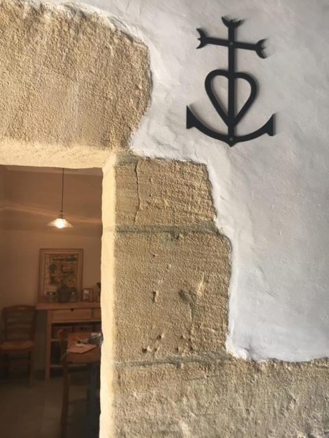 le mas du cypres, 12 pers et piscine Aigaliers Extérieur photo